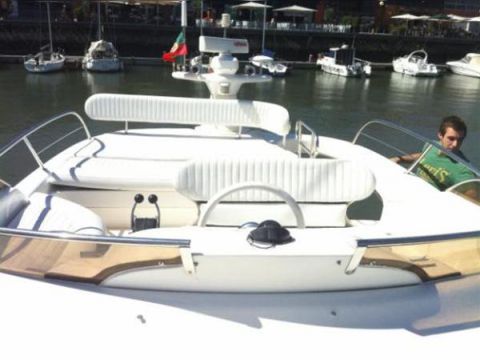 Sealine 350