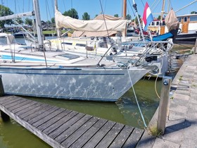Buy 1985 Maestro 35