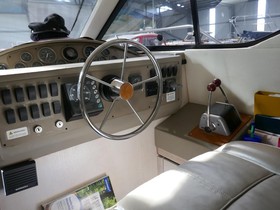 1996 Bayliner 3258 Avanti Commandbridge