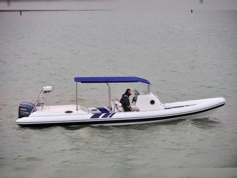 Cobra Ribs 10.5M Weekender