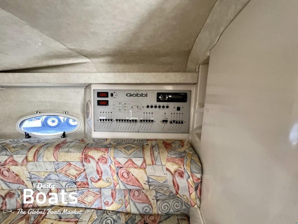 1997 Gobbi 27 Sport Mit Volvo 5.0 Gxi for sale. View price, photos and