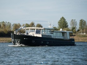 2012 Unknown Riverline 2000