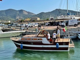 Marinello Barca In Legno Restaurata Completamente