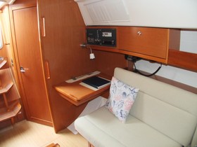2011 Bavaria Cruiser 32 на продажу