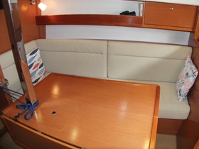 2011 Bavaria Cruiser 32 for sale