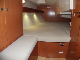 2011 Bavaria Cruiser 32