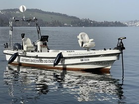  J2J Open Line Fischerboot