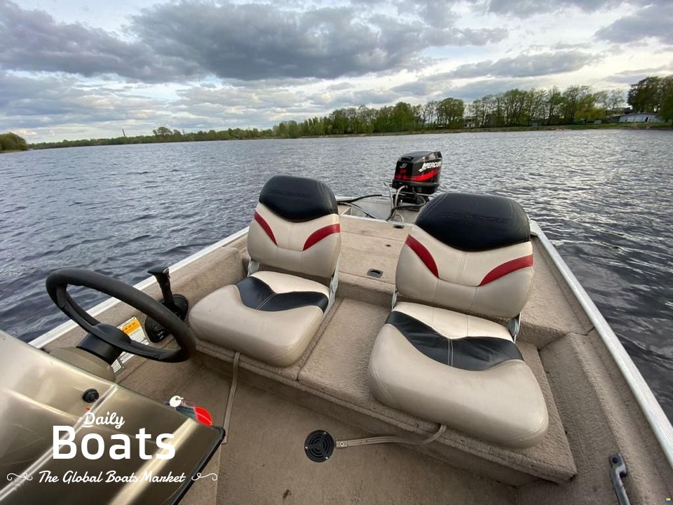 2005 Tracker Marine Bass Pro 165 for sale. View price, photos and Buy