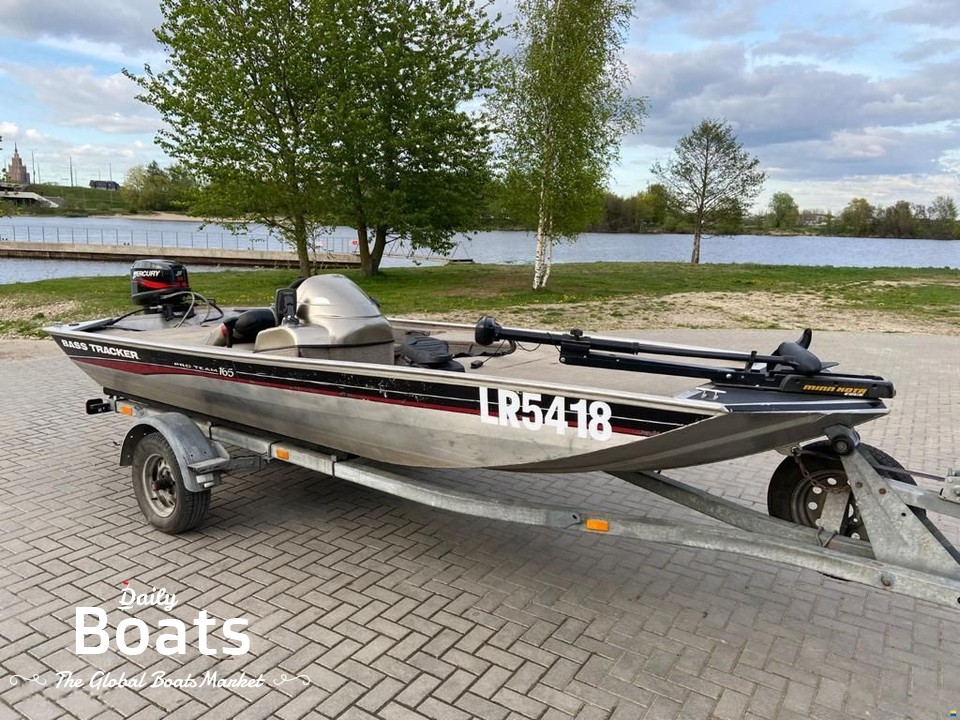 2005 Tracker Marine Bass Pro 165 for sale. View price, photos and Buy