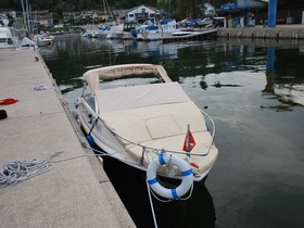 Kupić 1983 Bayliner Capri 1952