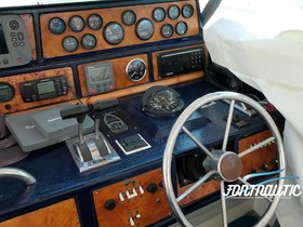 1988 Sea Ray 390 Express Cruiser