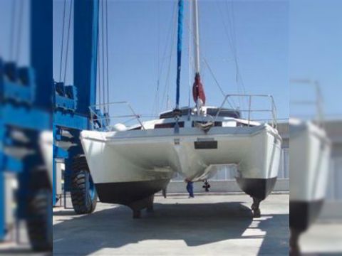 Prout Snowgoose 37