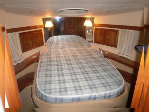 2001 Rodman 38