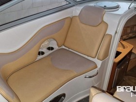 2005 Crownline 270