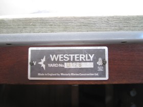 Buy 2001 Westerly Konsort 29