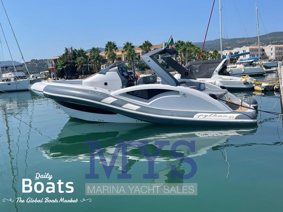 2020 Python Yacht 33