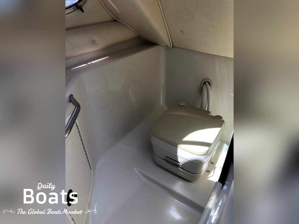 2021 Sea Ray 240 Sundeck for sale. View price, photos and Buy 2021 Sea