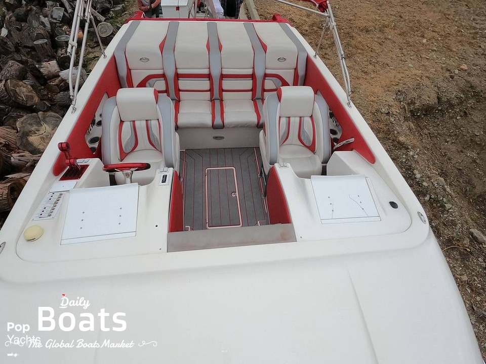 2005 Magic Yachts Scepter 34 for sale. View price, photos and Buy 2005