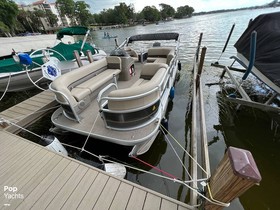 2022 Sun Tracker Party-Barge 18 Dlx till salu