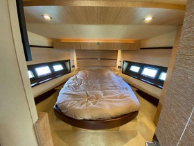 2010 Azimut 47
