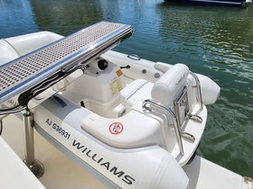 Buy 2010 Azimut 47