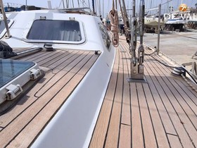 1987 Oyster Marine 53 Deck Saloon for sale