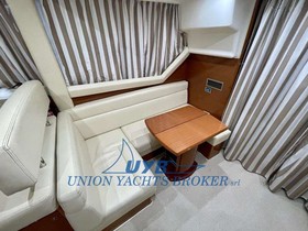 2010 Prestige Yachts 39