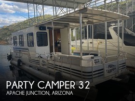 Party Camper 32