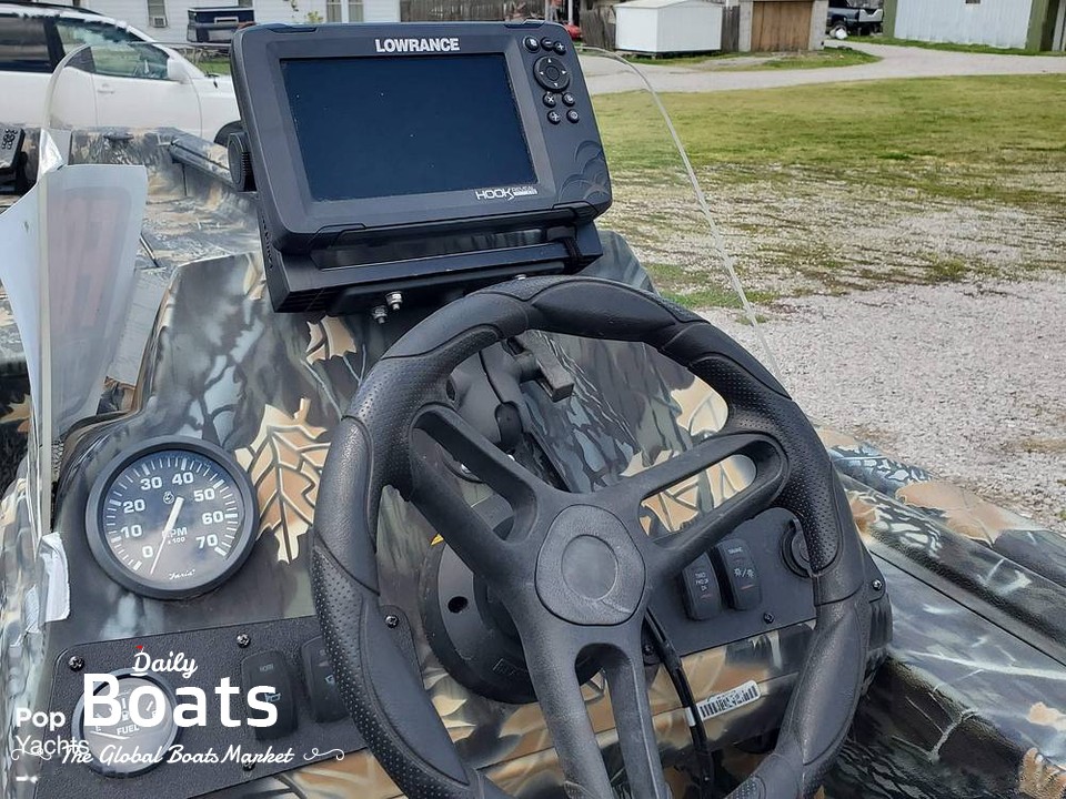 2019 Triton Boats Sc 1862 for sale. View price, photos and Buy 2019