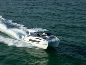 Aquila Yachts 36 Sport Power