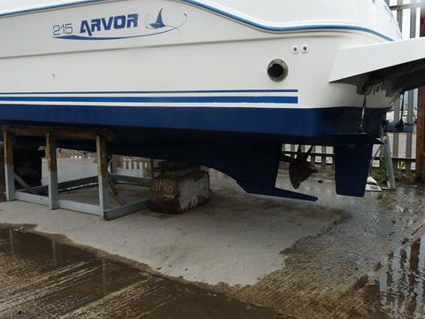 2004 Arvor 215