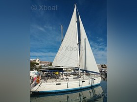 Bénéteau Océanis 390 Sailboat Delivered With New