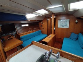 1990 Bénéteau Oceanis 390 Sailboat Delivered With New