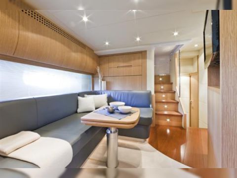 2013 Pershing 58