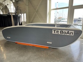 Hovercraft Electricat 450