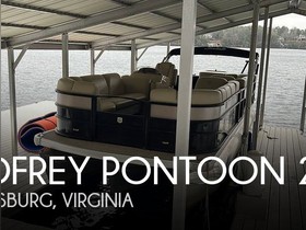 Godfrey Marine Pontoon Sweetwater Premium Tri-Toon 255C