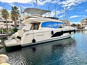 2019 Prestige Yachts 590
