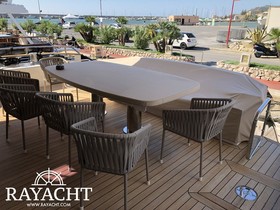 2017 Monte Carlo Yachts 105' til salgs