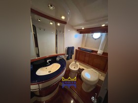 2004 Azimut 62