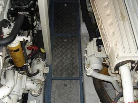 2001 Princess V50