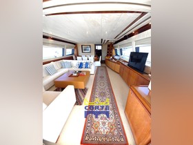 2006 Ferretti 830