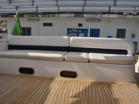 Buy 2004 Princess 57