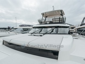 Купити 2023 Prestige Yachts M48