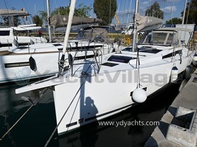 Купити 2019 Dufour Yachts 390