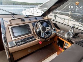 2017 Prestige Yachts 550