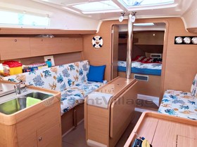 2017 Dufour Yachts 350 Grand Large