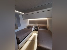 Купить 2018 Azimut Grande 27 Metri