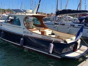 2018 Hinckley Yachts Talaria Picnic Boat 37 for sale
