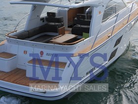 2023 Marex 310 Sun Cruiser