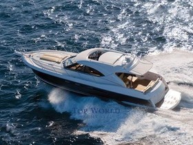 Riviera Marine 5000 Sport Yacht